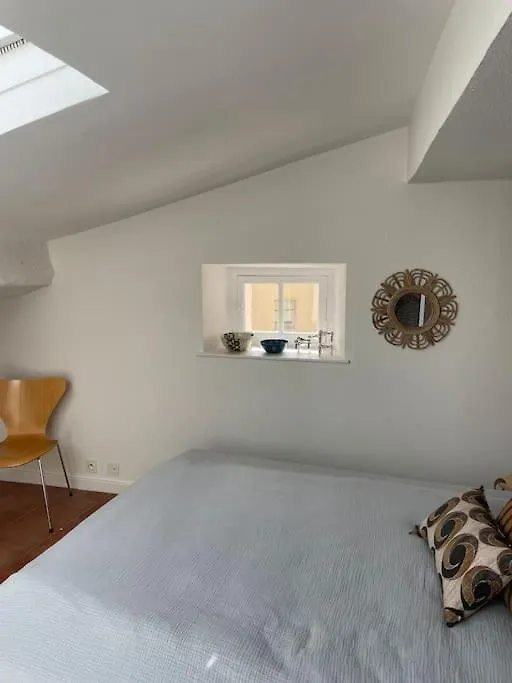 Maison Meynadier Cannes 0*,  France